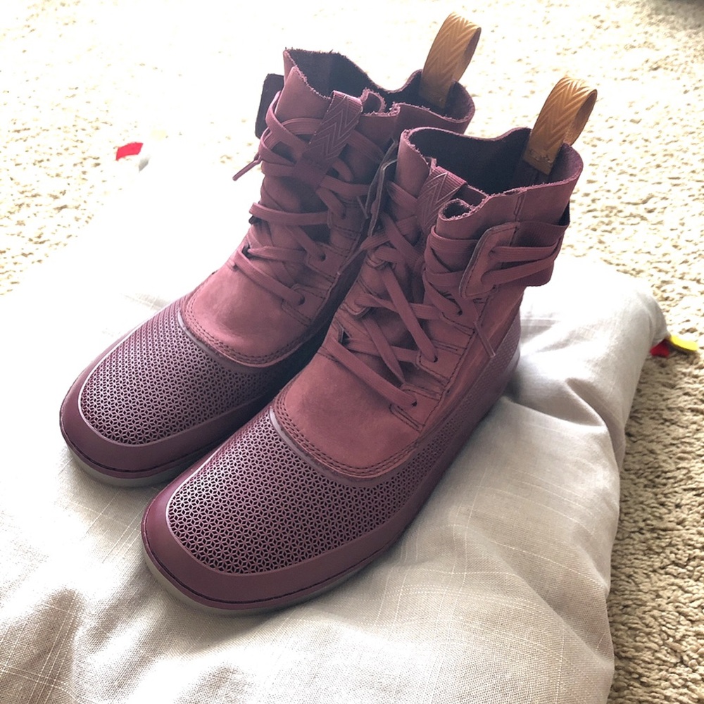 Clarks Nature V Boots